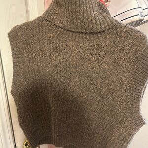 Brown Turtleneck Sleeveless Sweater